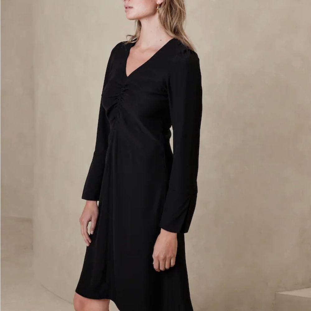 NWT Banana Republic Factory Shirred MIDI Dress